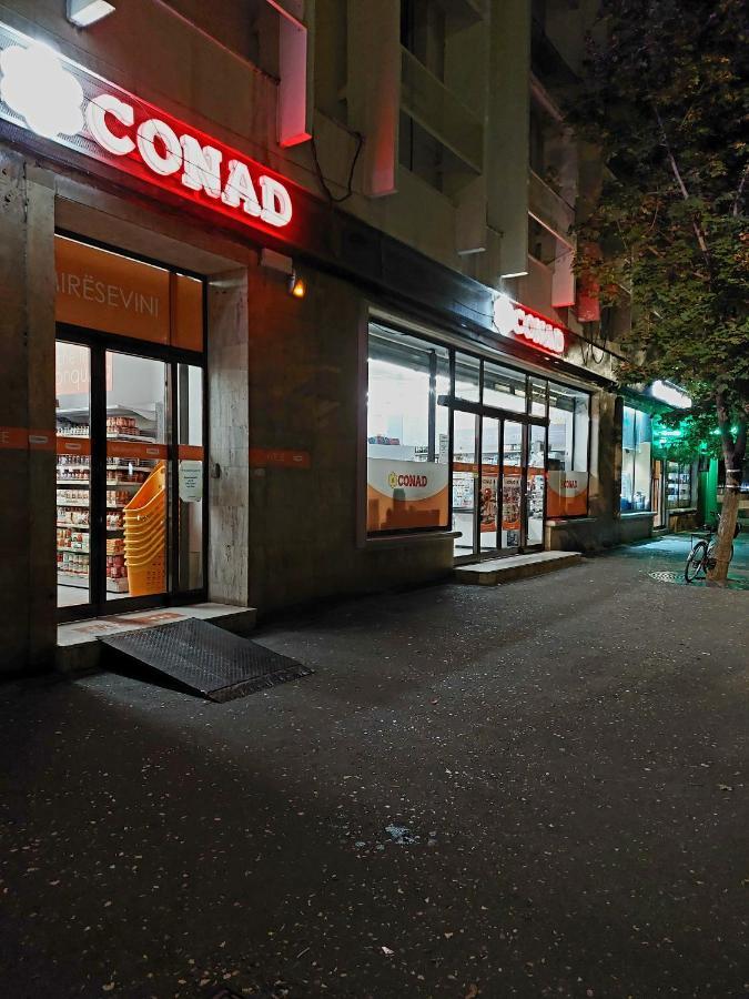 Tirana City Center Apartment エクステリア 写真